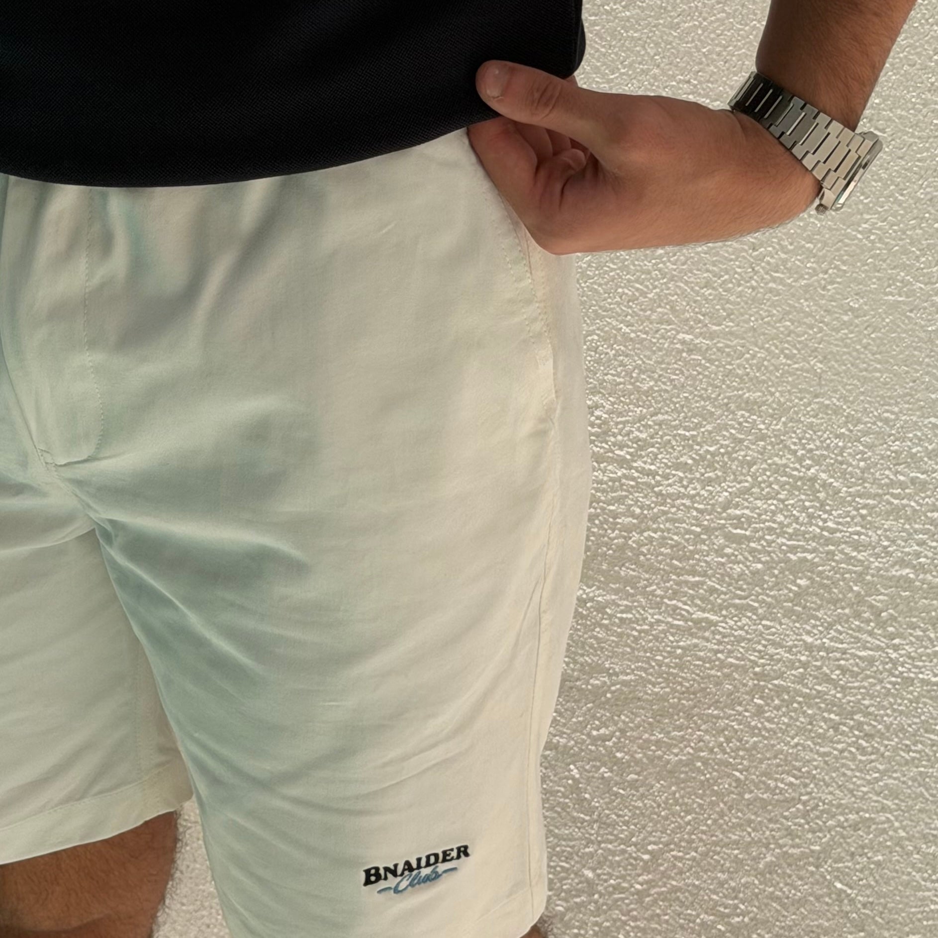 Bnaider Club Chino Shorts – White